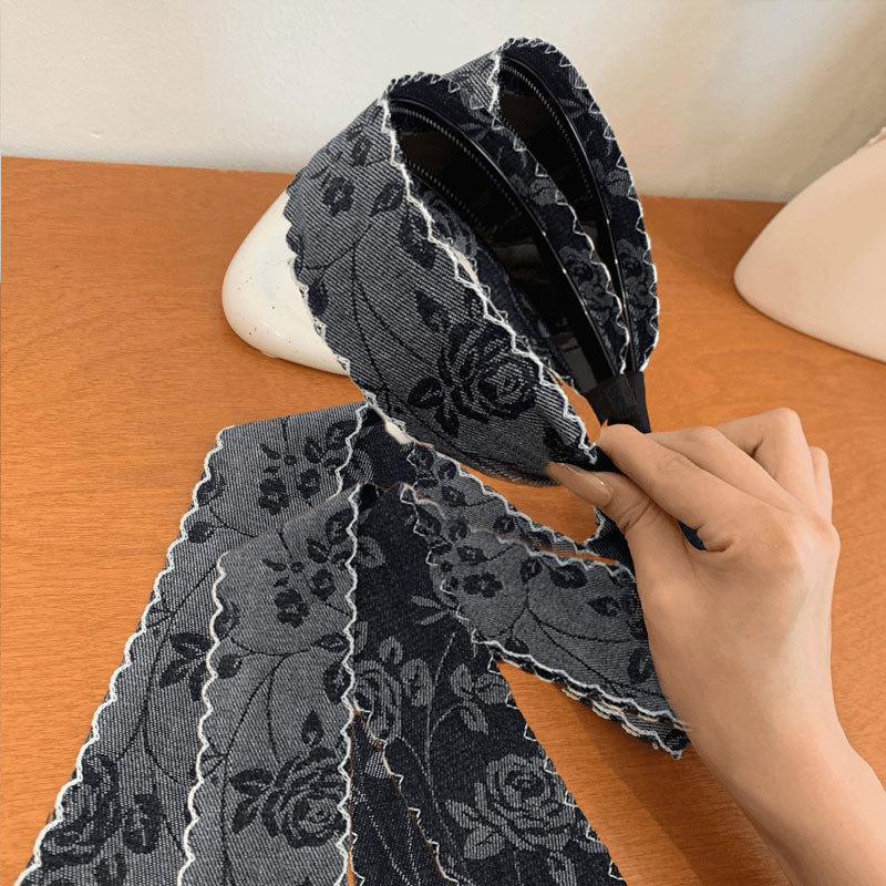 🌹 Boho-Chic Embroidered Denim Headband – Vintage Vibes, Modern Comfort 🌿