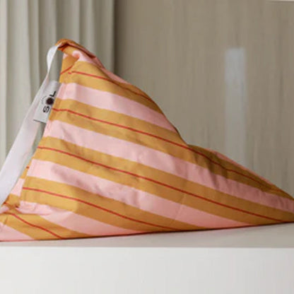 Multifunctional beach cloth bag backrest