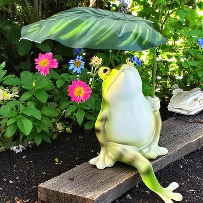 Little frog sheltering from the rain