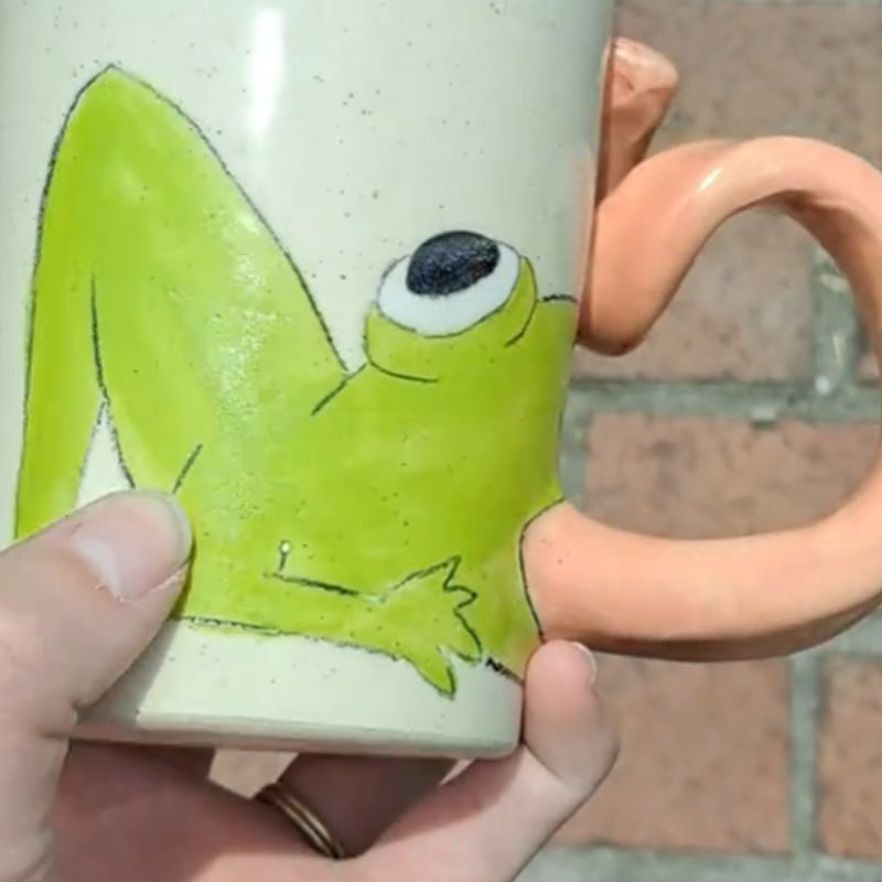 Fun Frog Tongue Cup