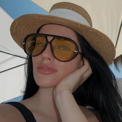 Fashionable Hook Sunglasses