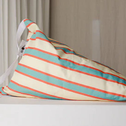 Multifunctional beach cloth bag backrest